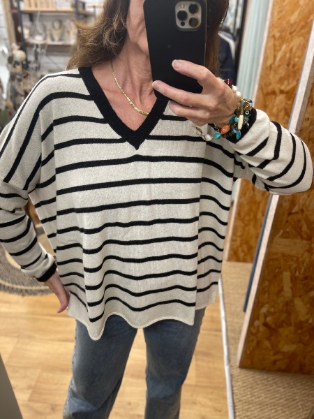 Pull Trudy rayé et col noir - Banditas from Marseille